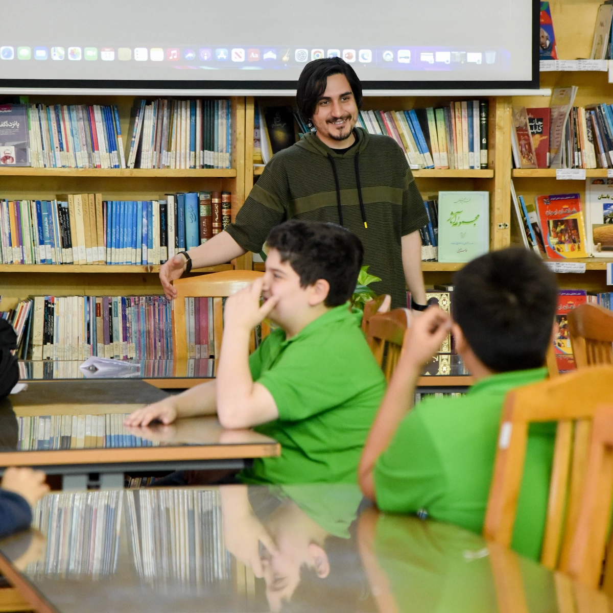 دبستان رهیار 1