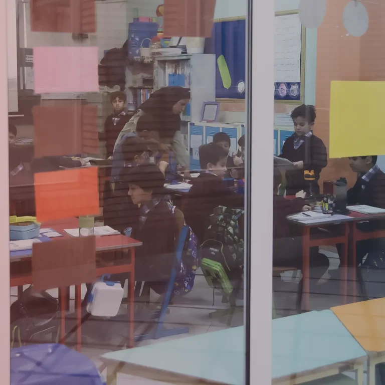 دبستان شماره دو رهیار