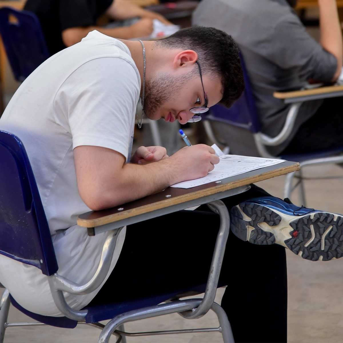 دبیرستان دوره دوم رهیار